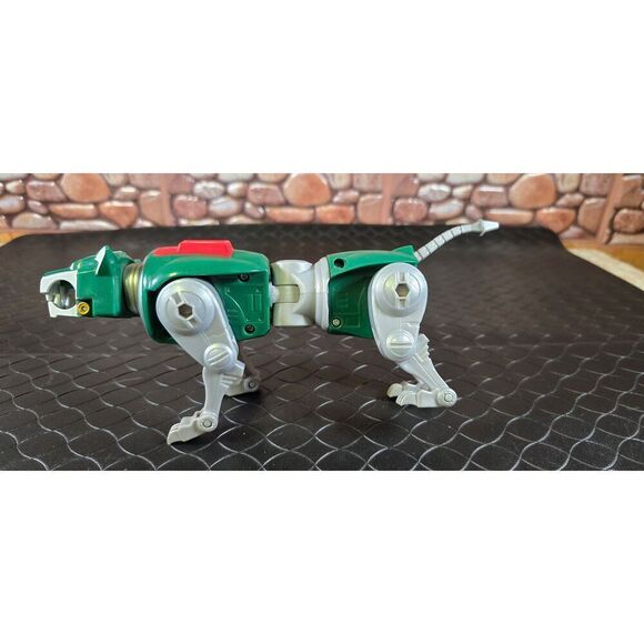 2017 Voltron Classic Legendary Green Lion Combinable Action Figure - Picture 1 of 13